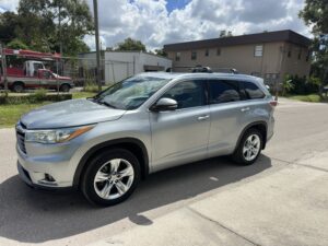 2015 Toyota Highlander LTD PLAT